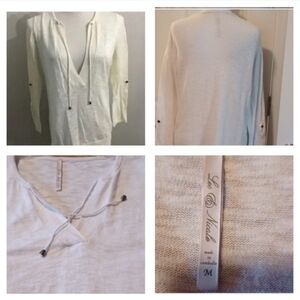 💙🌺Leo & Nicole Cream Knit Sweater Vneck